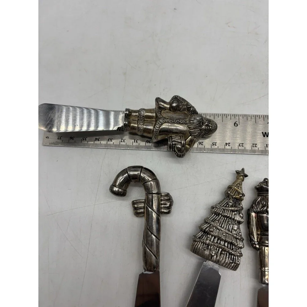 Christmas Charcuterie Spreaders 4 Holiday Wallace Silversmiths Silverplate Santa